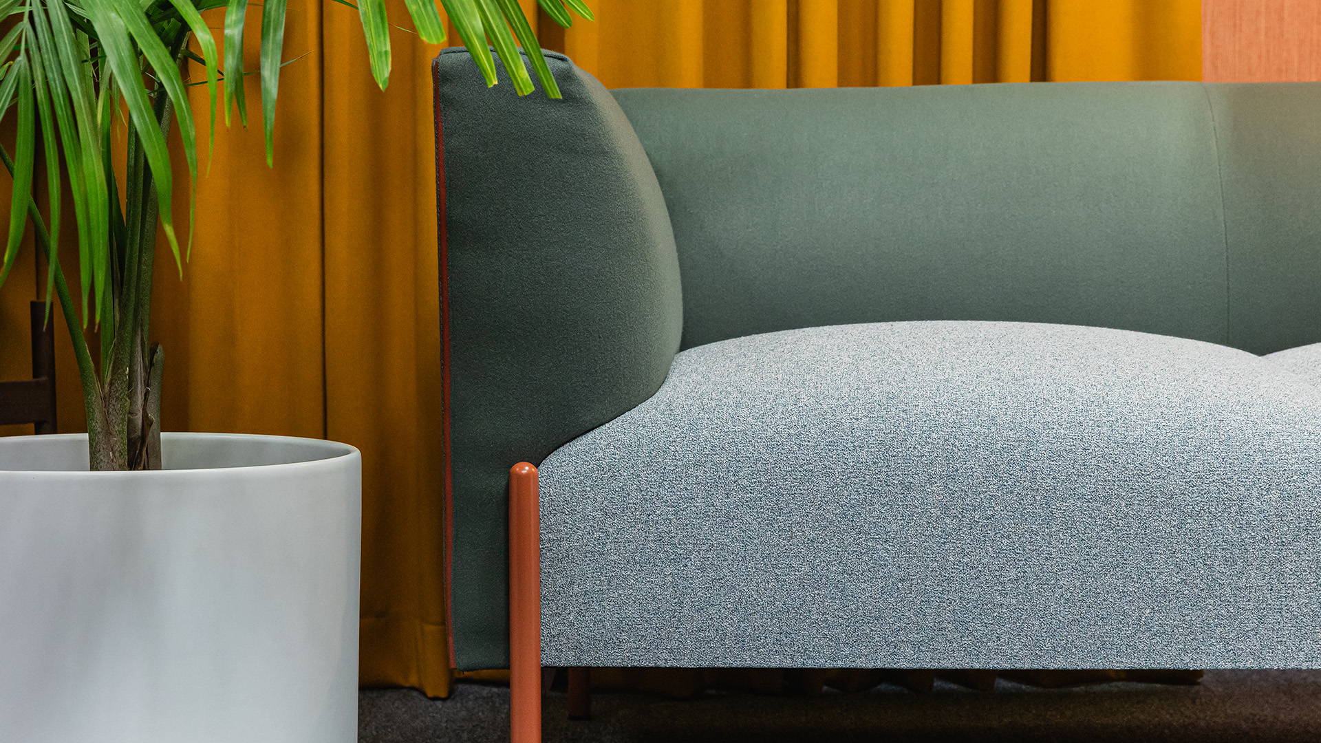 8390-08 Ajax - Bermuda