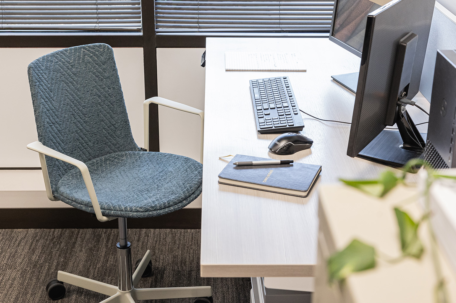 1242-05 Whisper - Blue Suede Shoes _001