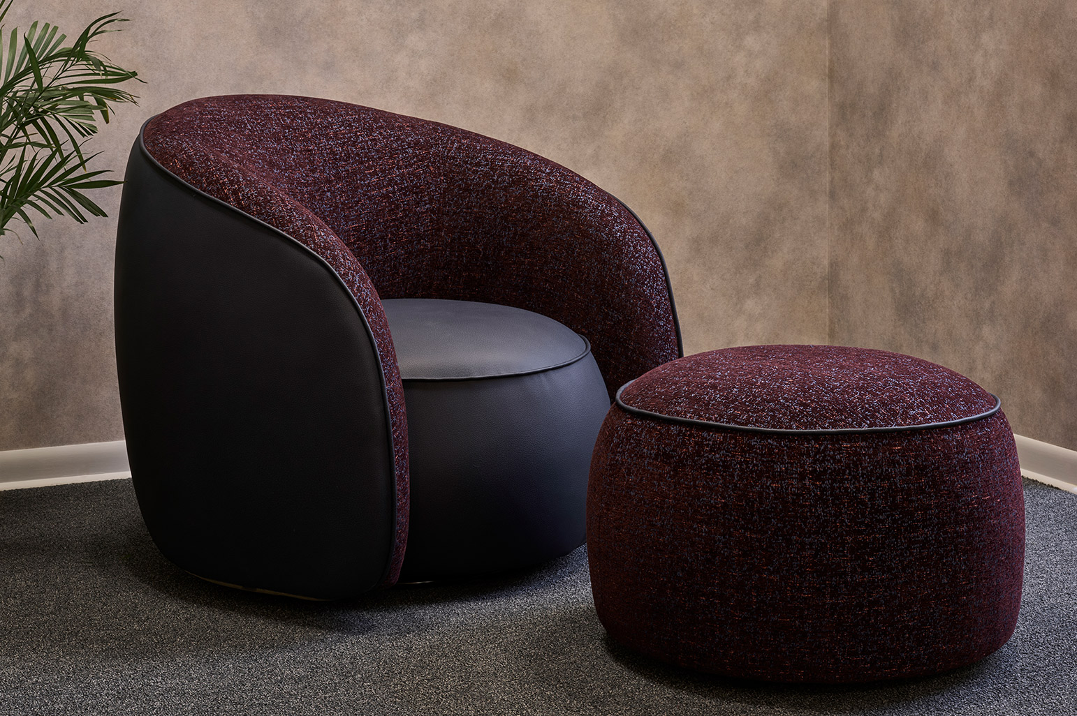 4328-17 Wisteria Garnet Pitta